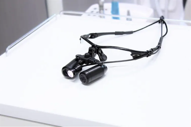 拡大鏡（ルーペ）